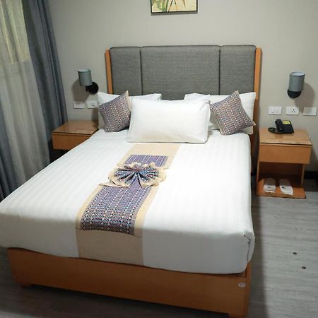 Ambassador Hotel Addis Ababa Bagian luar foto