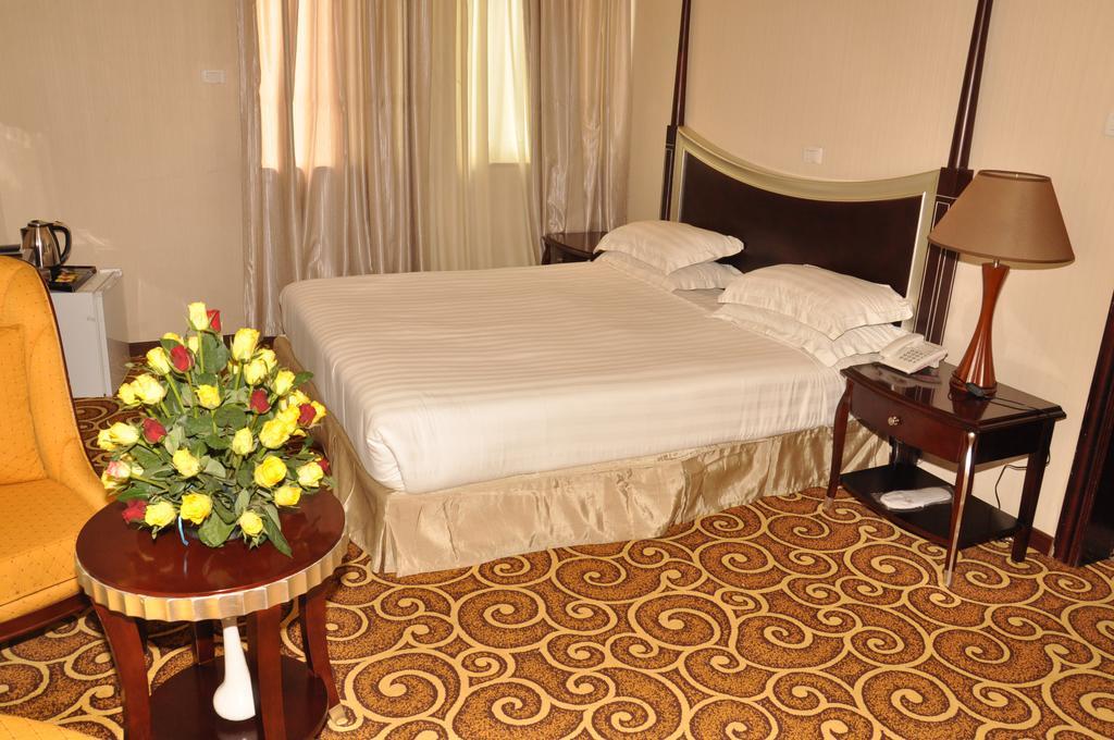Ambassador Hotel Addis Ababa Ruang foto